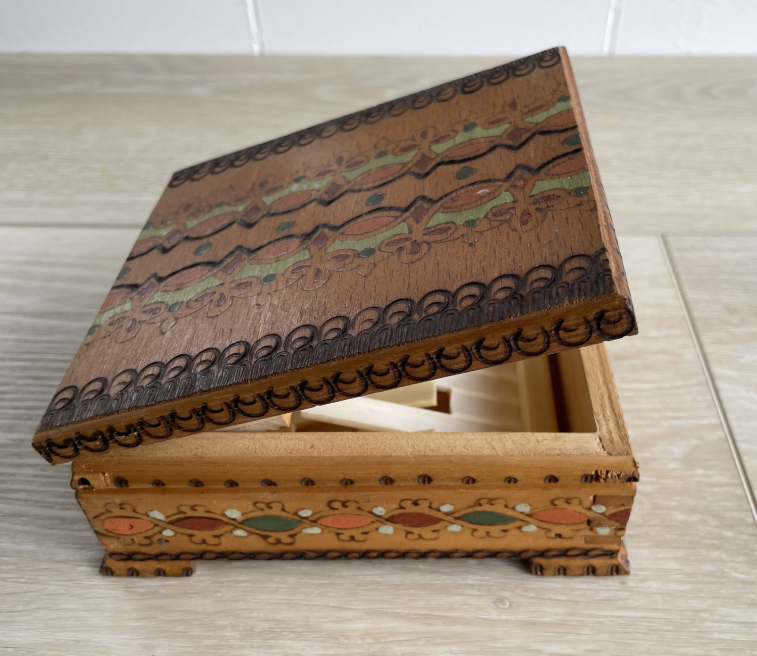 Carved Cigarette Box Dispenser - Image 2