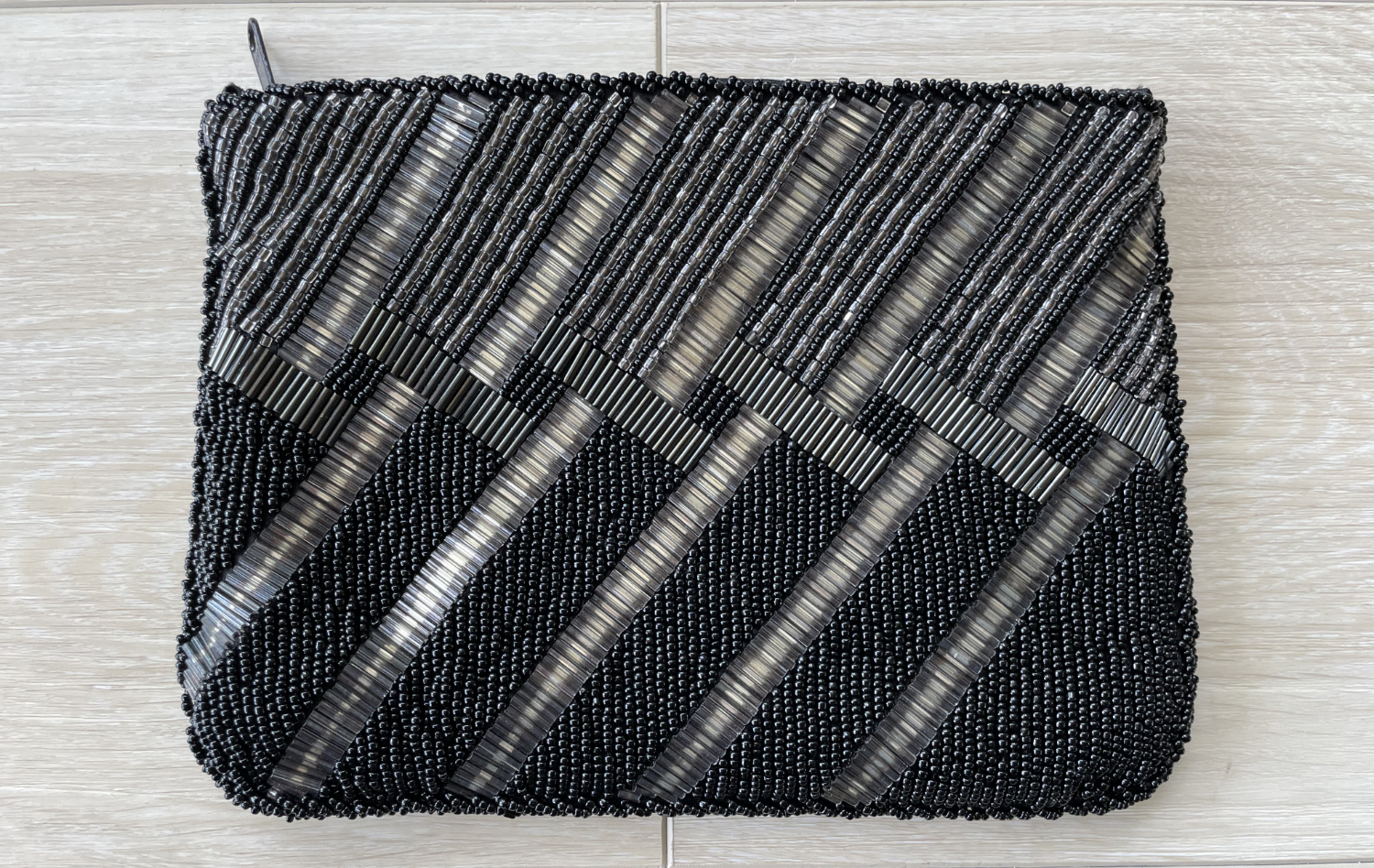 Black Glass Flat Beaded Clutch - Image 4