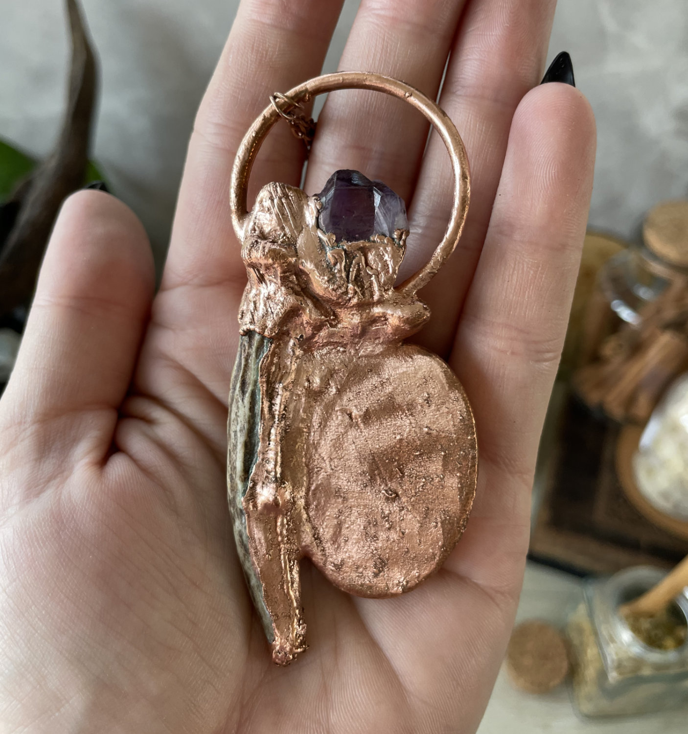 Vertical Antler Point with Dendritic Opal Scry Mirror and Raw Amethyst Point in Copper - Image 4
