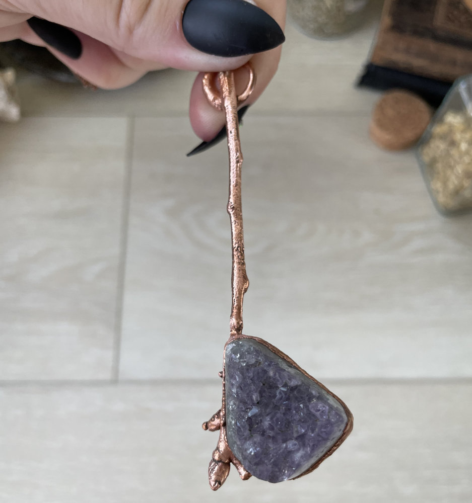 Druzy Amethyst Besom with Twig Accent in Copper