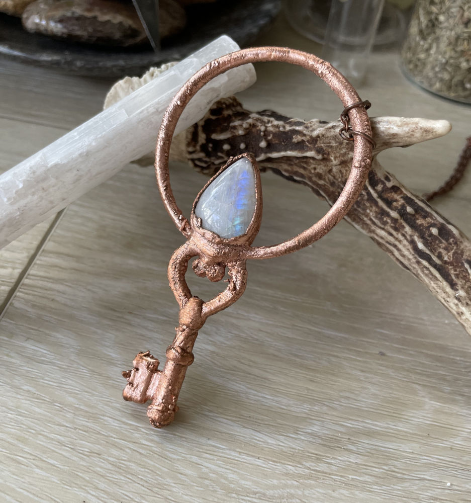 Moonstone Teardrop Key in Copper
